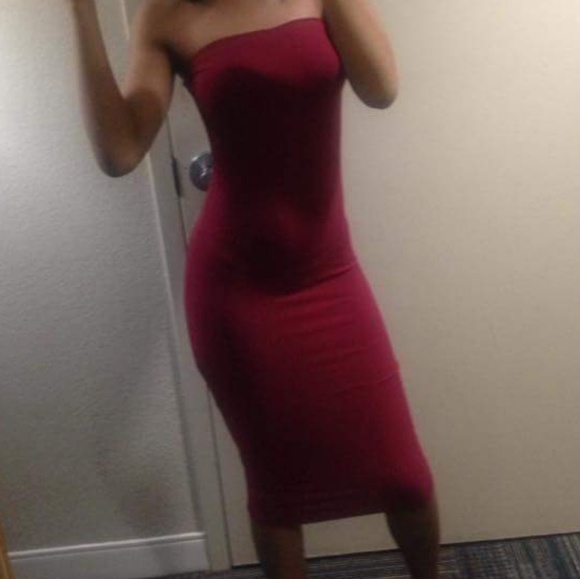 Dress - Picture 1 of 1